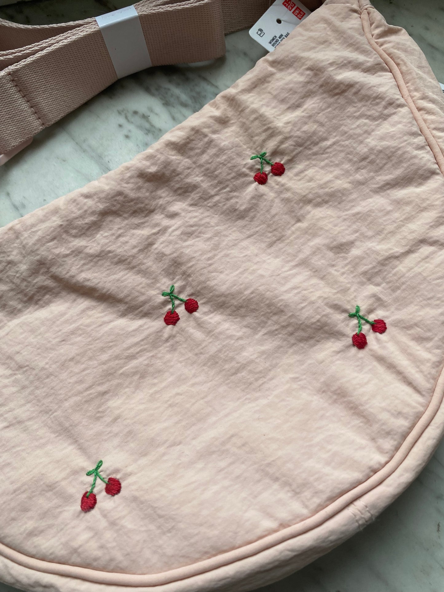 uniqlo bag Ciliegine