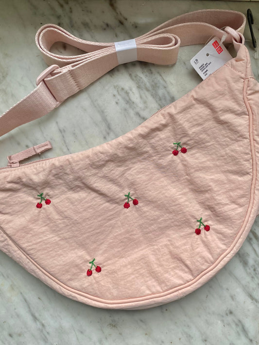 uniqlo bag Ciliegine